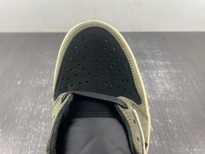 Bmlin OLIVE' AIR SCOTT 1 JORDAN OG LOW DM7866-002 TRAVIS SP 'BLACK X 0717